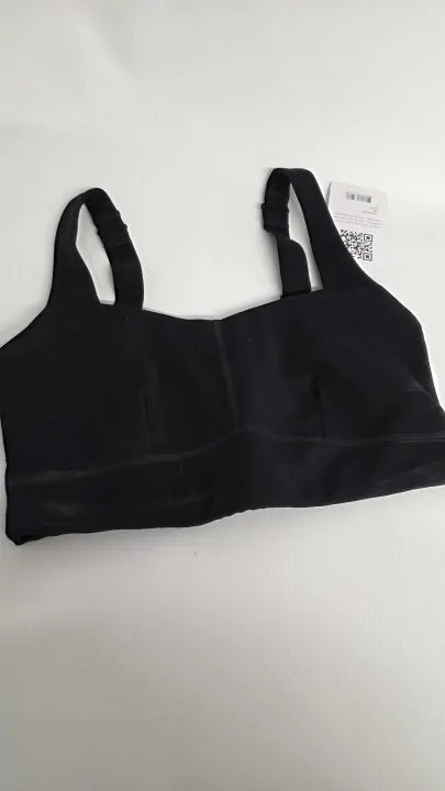 Girlfriend Collective - Black Luxe Addison Bra - Black Size: M