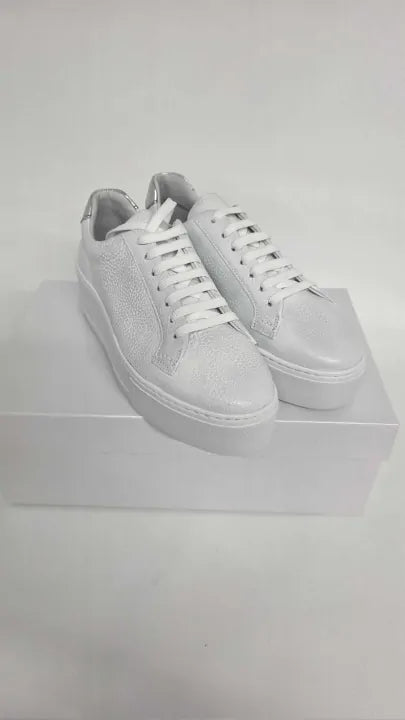 Russell & Bromley - Women's White/silver Park Up Trainer Size: Uk 6