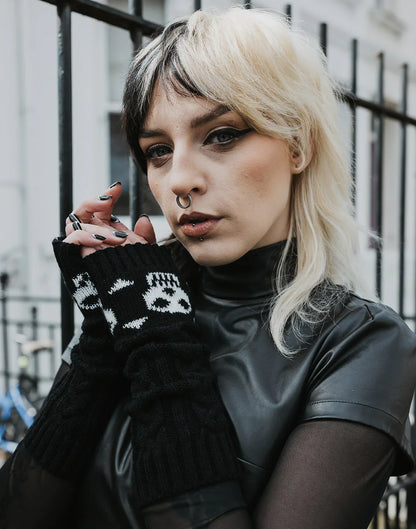 Pamela Mann Knitted Skull And Crossbones Fingerless Gloves