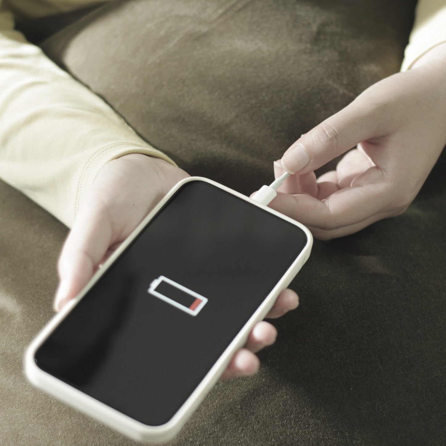 Maplin Lightning Connector to USB-A Charging Cable - White