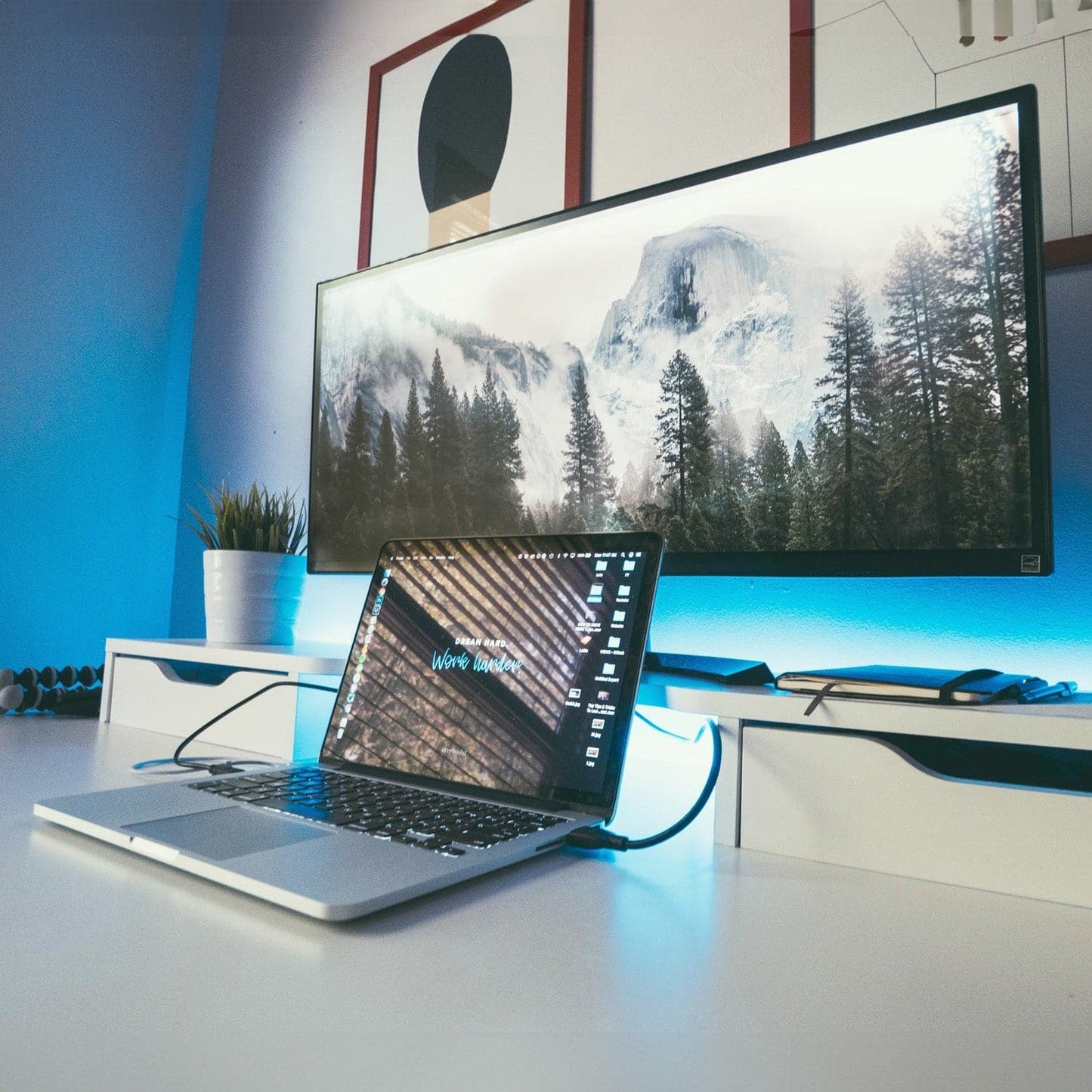 Maplin HDMI to HDMI 4K Ultra HD Cable - Black, 1.5m