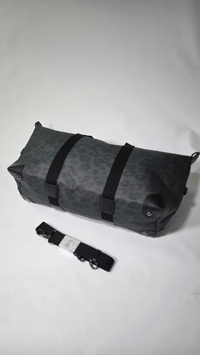 Mulberry Heritage Medium Clipper Green Leopard Printed Scotchgrain Size: Large