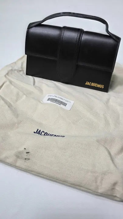 Jacquemus Les Classiques The Large Bambino Handbag Size: Small