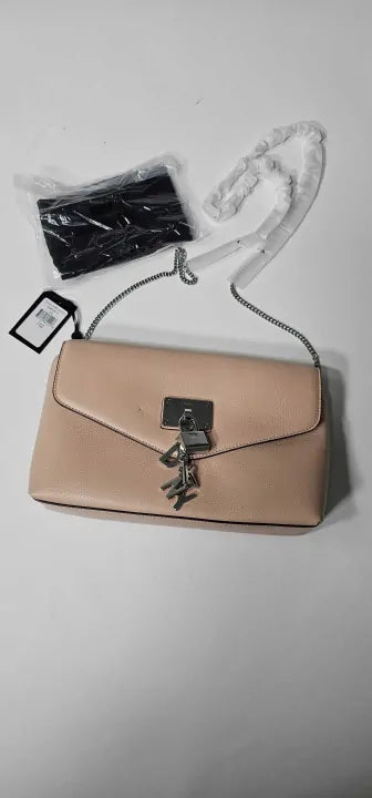 Dkny Elissa Leather Medium Shoulder Flap Size: Medium
