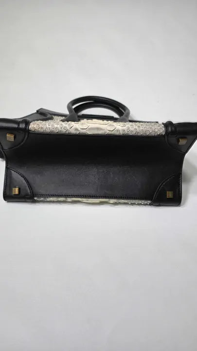Pre-loved Celine - Black Mini Luggage Handbag  Size: Large