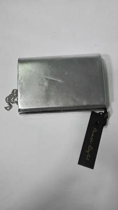 Phase Eight - Silver Open Top Slim Leather Clutch - Silver Size: Small