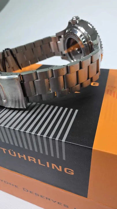 Stuhrling - Men's Swiss Automatic Diver Watch - Silver Size: -