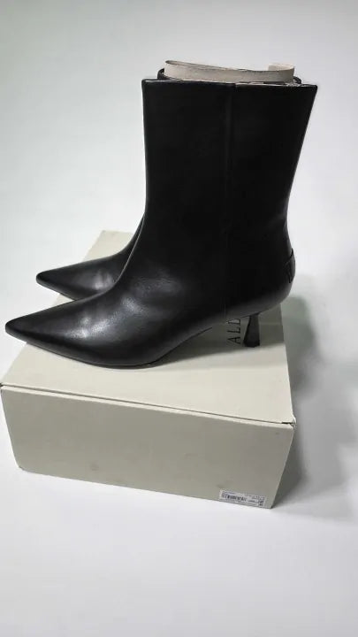All Saints Vivian Pointed Toe Leather Boots Size: Uk 6
