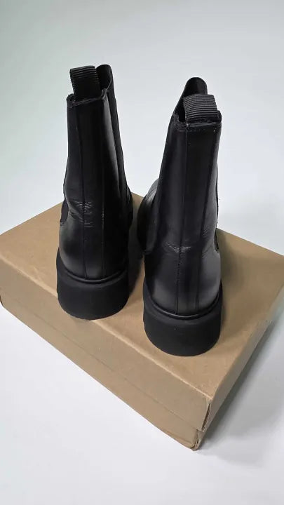 Hudson - Women's Black Dahlia Leather Chelsea Boot - Black Size: Uk 8