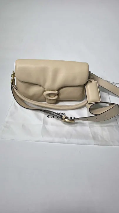 Coach - Cream Tabby Handbag - Cream Size: Medium