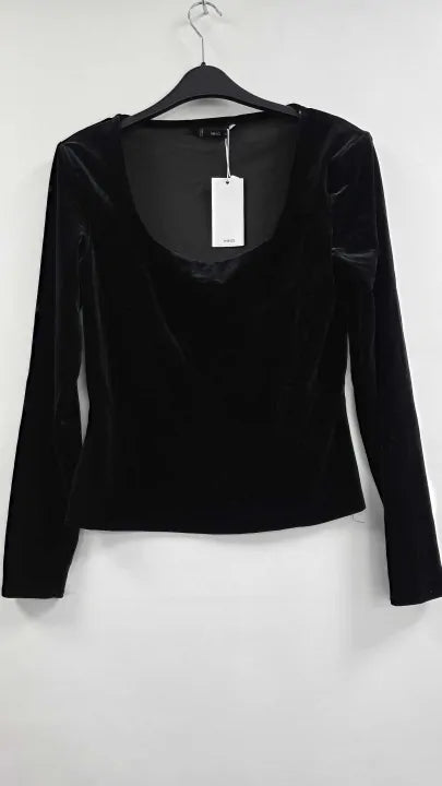 Mango - Black Low Cut Velvet T Shirt - Black Size: Large
