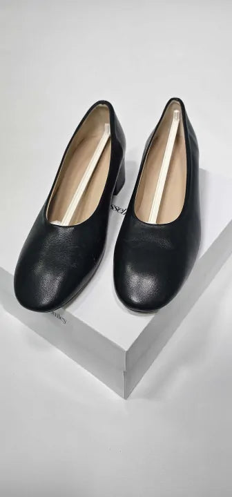 Russell & Bromley - Women's Black Honeyburge Leather Heeled Shoes - Black Size: Uk5