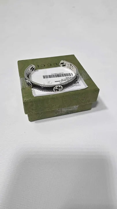 Gucci - Sterling Silver & Black Gucci Interlocking Enamel Cuff Bracelet - Silver Size: 16