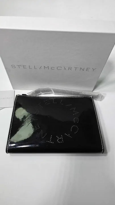 Stella Mccartney - Black Patent Leather Zip Wristlet Clutch - Black Size: *