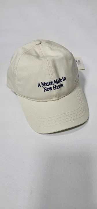 Gant - Cream Cotton Twill Cap Size: *