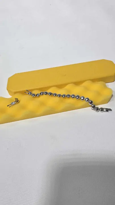 Swarovski - Silver Una Bracelet - Silver Size: *