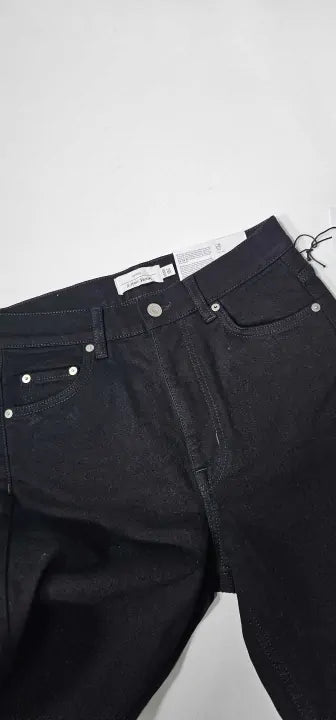 & Other Stories - Slim Cut Jeans - Black Size: 26/30