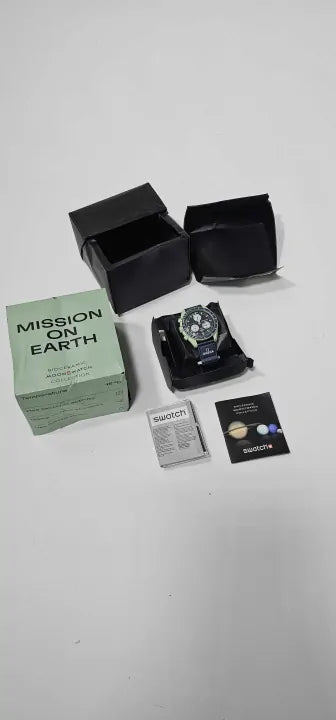 Swatch X Omega Moonswatch Collection: Mission On Earth - Navy - Mint Size: *