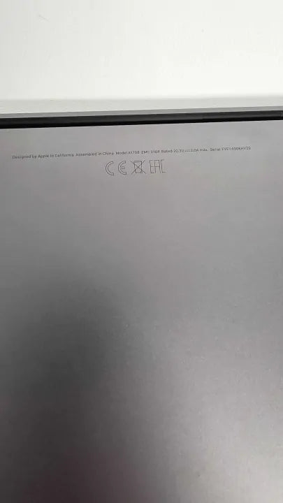 Macbook Pro A1708 Size: -