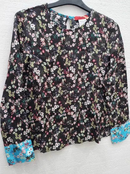 Max&Co. Tops Size: Uk 4