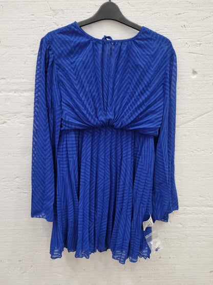 Asos Design Curve Tie Back Fluted Sleeve Pleated Chevron Chiffon Midi Dress Size: Uk 14