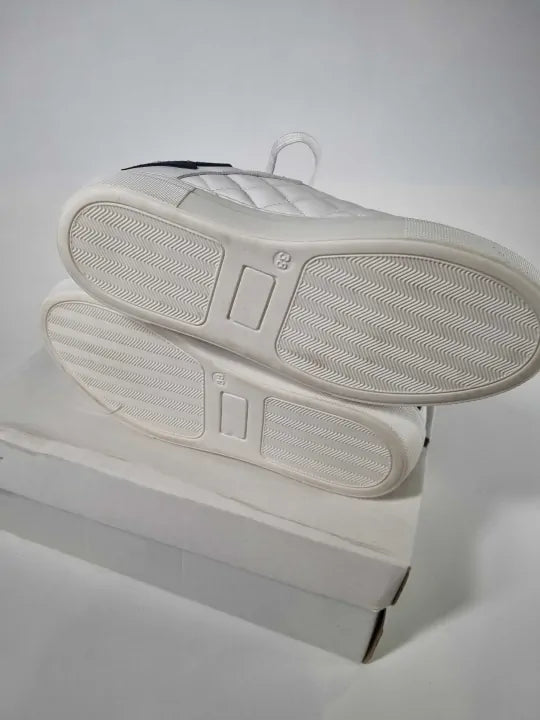 French Sole White/Navy Leather Moocher Trainer Size: Uk 5