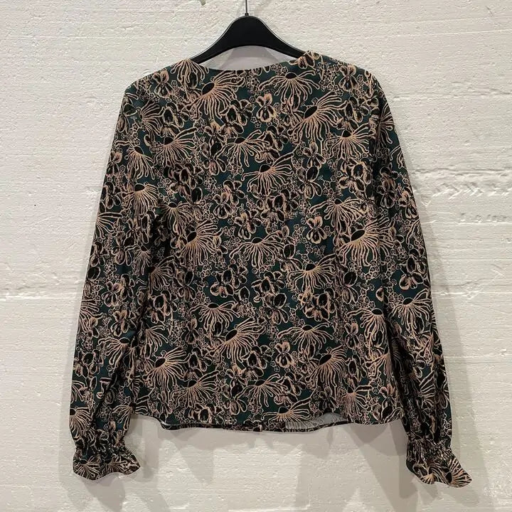 Paul Smith-W2R-321M-K31004-46-42-Blue-Blue Floral Print Button Down Top Size: Uk 10