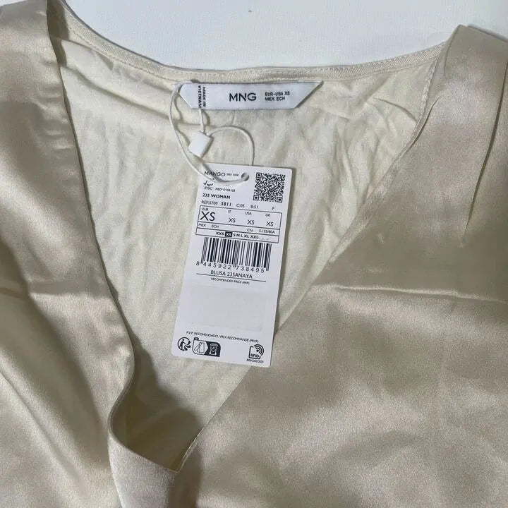 Mango-57093811-05-Xs-Ivory Flutter V-Neck Blouse Size: Xs