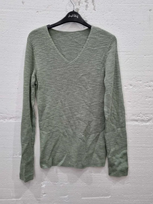 Theory Rib Knit V-Neck Sweater In Slub Cotton Blend Size: Large