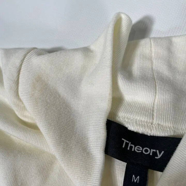 Theory-K0726520C05-M-White-White Turtleneck Sleeveless Top Size: Medium
