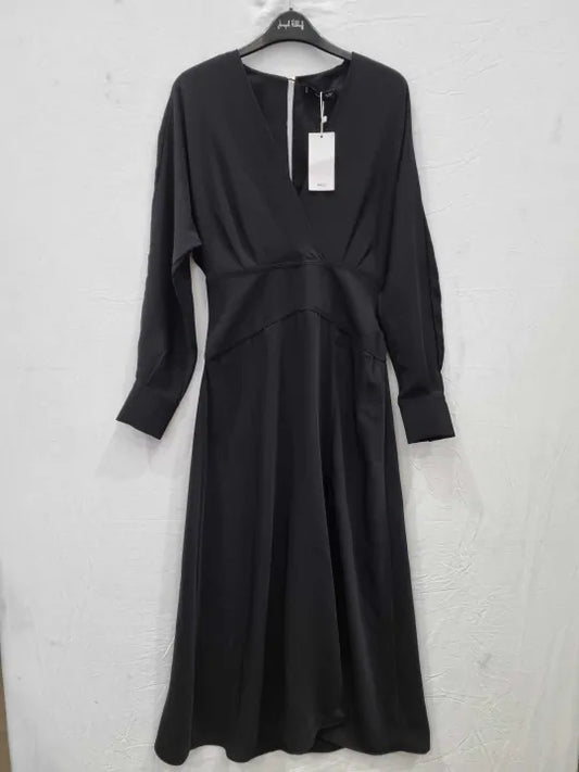 Mango Black V-Neck Relaxed Midi Dress Size: Small