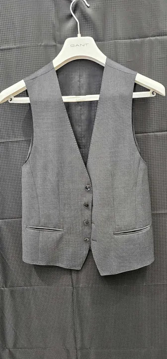 Boss , 38 , Grey-Dark Grey Huge 2 Piece Wool Suit-Grey Size: 38