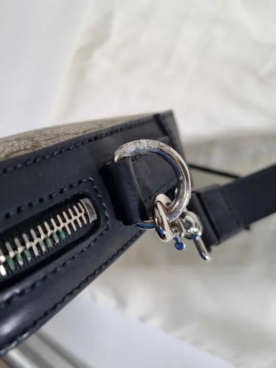 Gucci Camera Shoulder Bag Gg Coated Canvas Size: One Size
