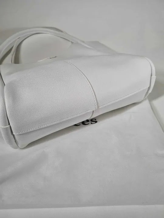 Lucky Bees White Shoulder Bag Size: One Size