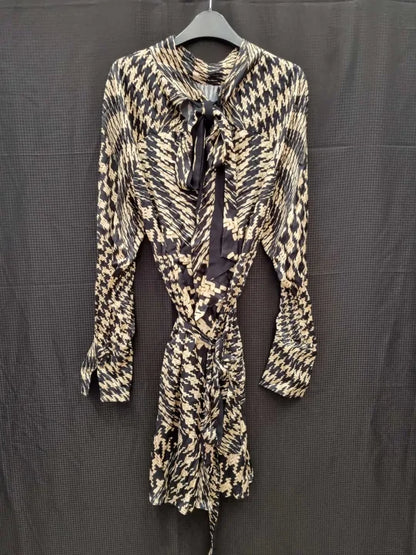 Reiss Black Ester Mono Print Dress Size: Uk 10