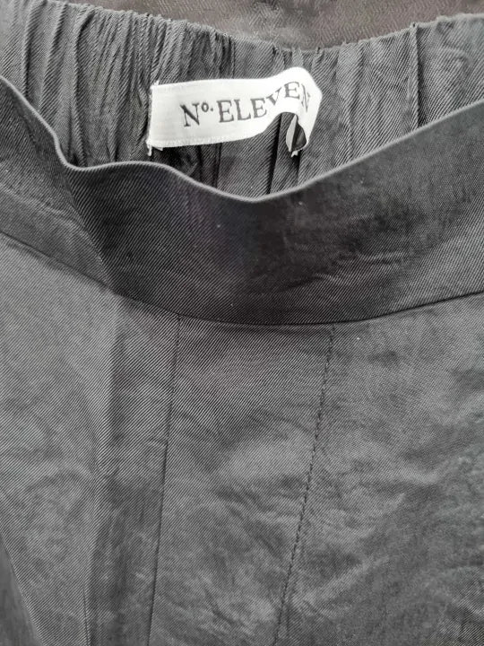 No Eleven Black Linen Pleated Trouser Size: Xl