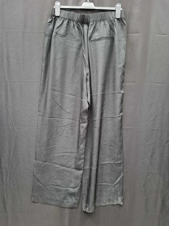 No Eleven Black Linen Pleated Trouser Size: Xl