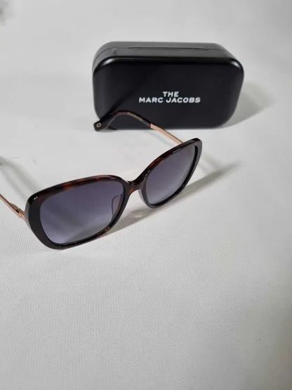 Marc Jacobs Sunglasses Size: *
