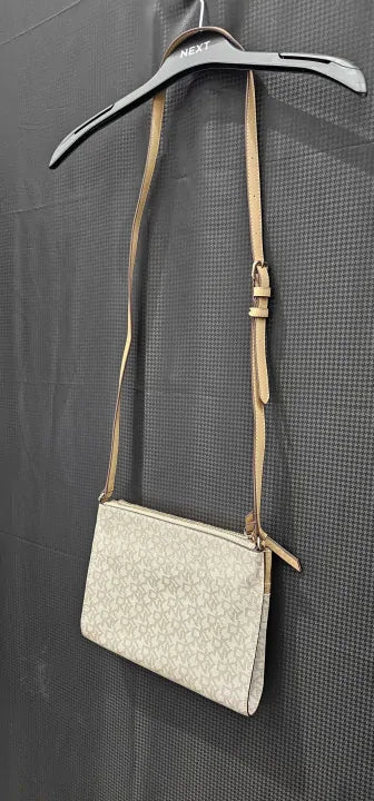 Dkny - Bryant Park Top Zip Crossbody - Beige Size: Small
