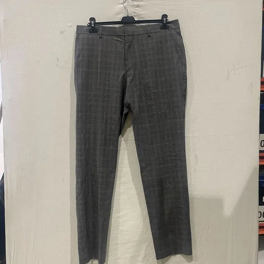 Boss- 42R- Grey Huge Wool Trousers Size: 42R