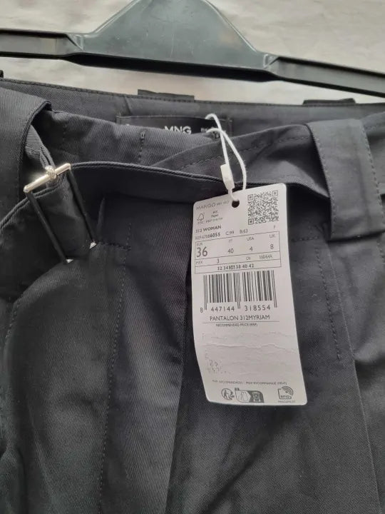 Mango - Black Trousers With Belt Loops Size: 36