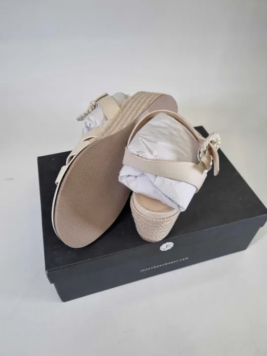 Jones Bootmaker - Women'S Cream Loriana Woven Wedge Espadrilles Size: Uk 7