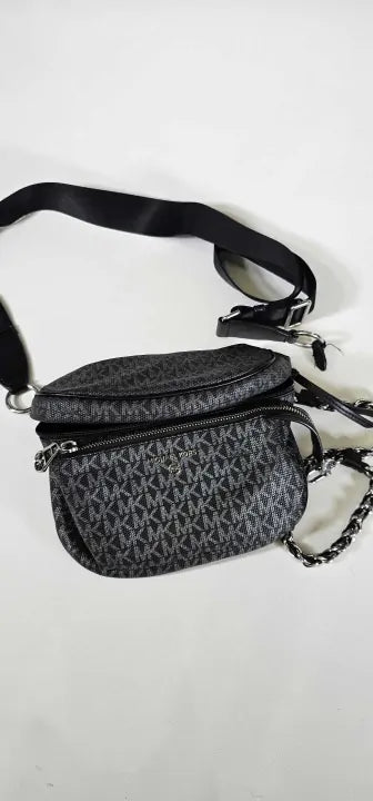 Michael Kors-30F2S04M8M02322F-*-Black-Black And Silver Slater Medium Sling Pack Messenger Bag-Black