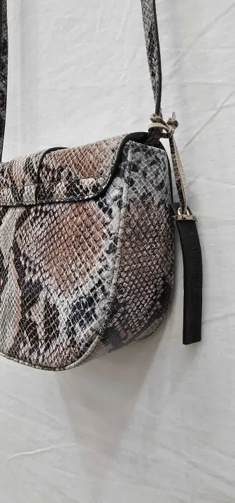 Paul Costelloe-pc6936ax Art538-*-multi-multi Art538 Dianella Split Python Crossbody-multi Size: *