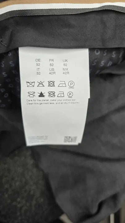 Hugo Boss Trousers In Virgin-wool Serge Size: 52