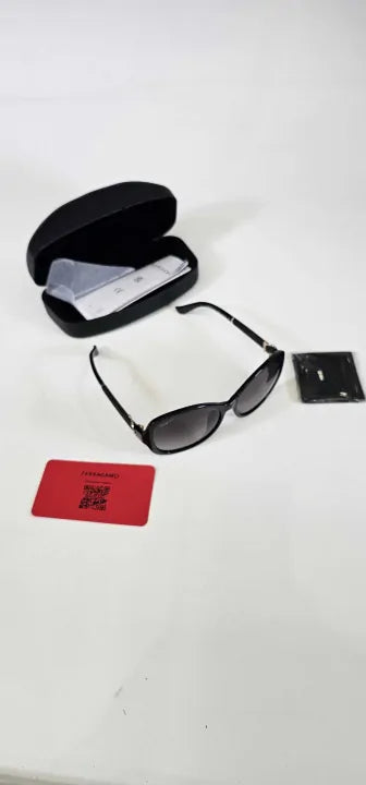 Salvatore Ferragamo Grey Gradient Round Ladies Sunglasses Sf744sla 001 59 Size: 59
