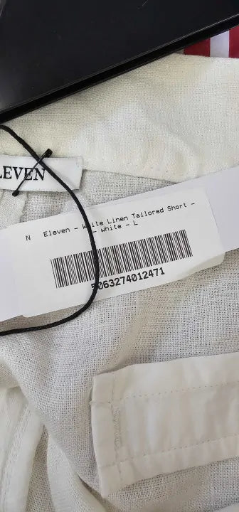 N°· Eleven - White Linen Tailored Short - White Size: L