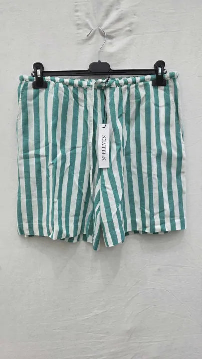 N°· Eleven Emerald Stripe Linen Blend Pull On Short Size: Large