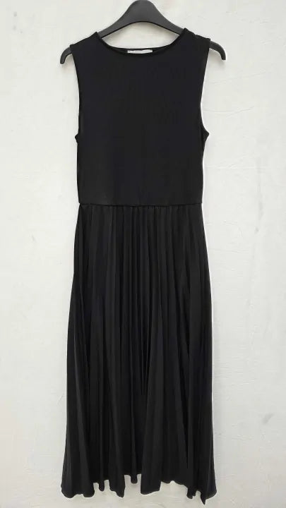 Mango Pleated Midi Dress Size: Medium