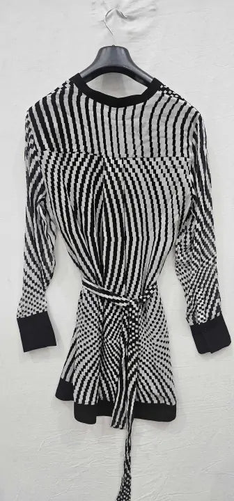 Reiss - Black Tia Check Flippy Mini Dress - Black Size: Uk10